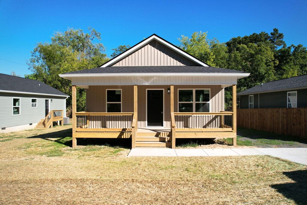 1012 Tunnel Boulevard, Chattanooga