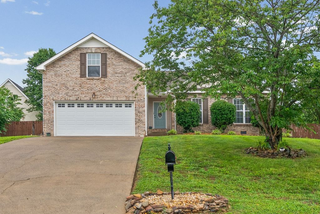 3387 Poplar Hl, Clarksville