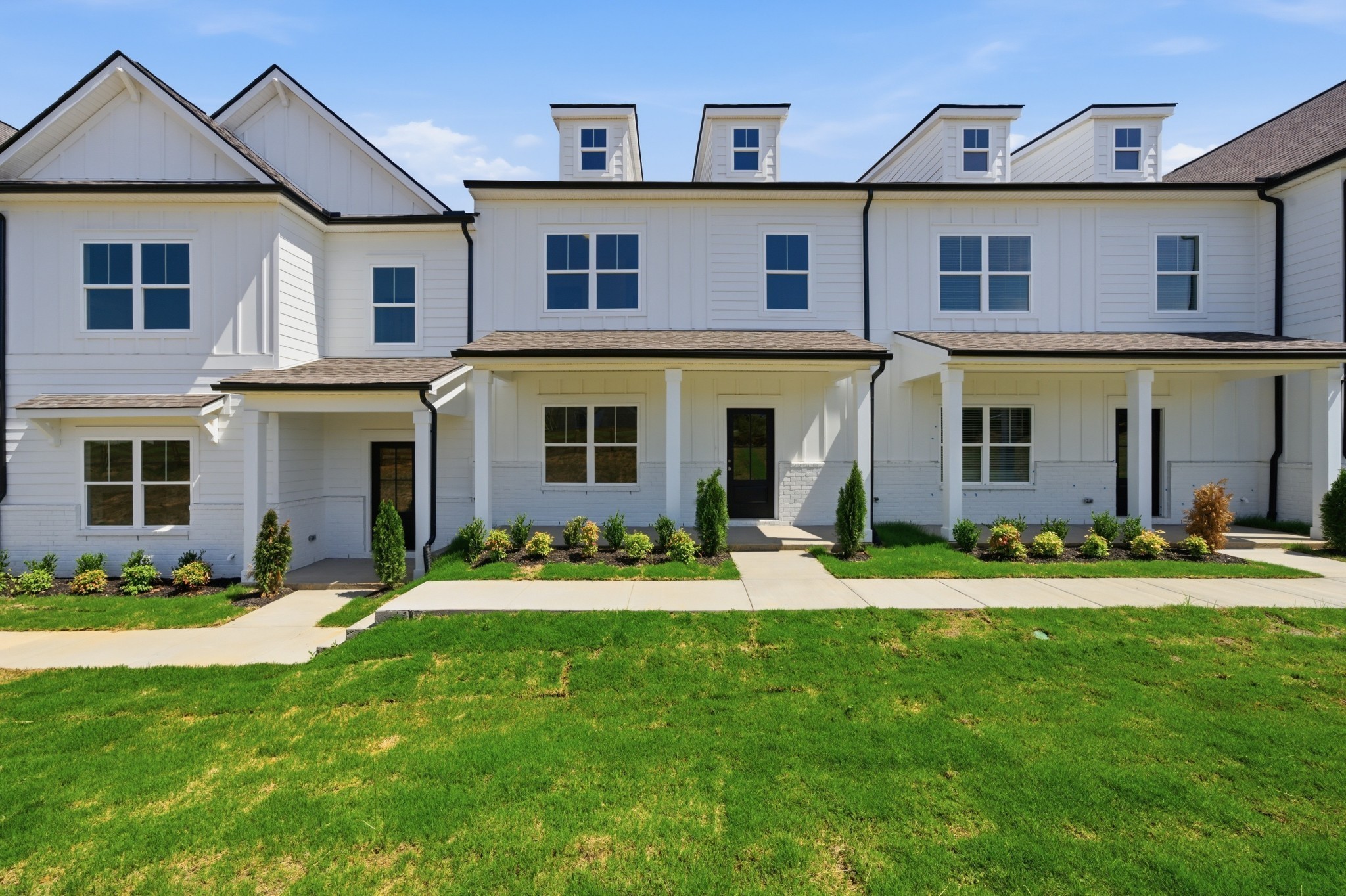 Photo for MLS 3610403 in 209 Martindale Ln Clarksville, TN - 37043