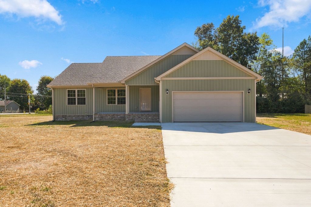 1 Sunset Falls Rd, Tullahoma