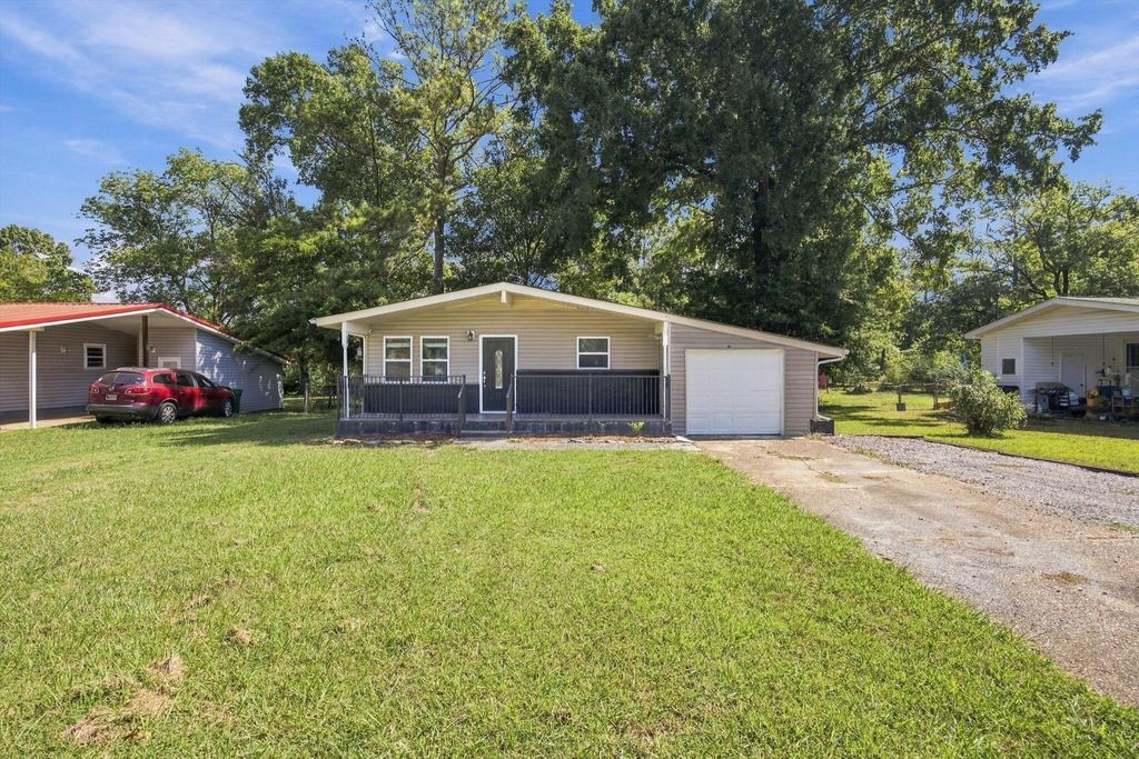 13 Stovall Street, Fort Oglethorpe