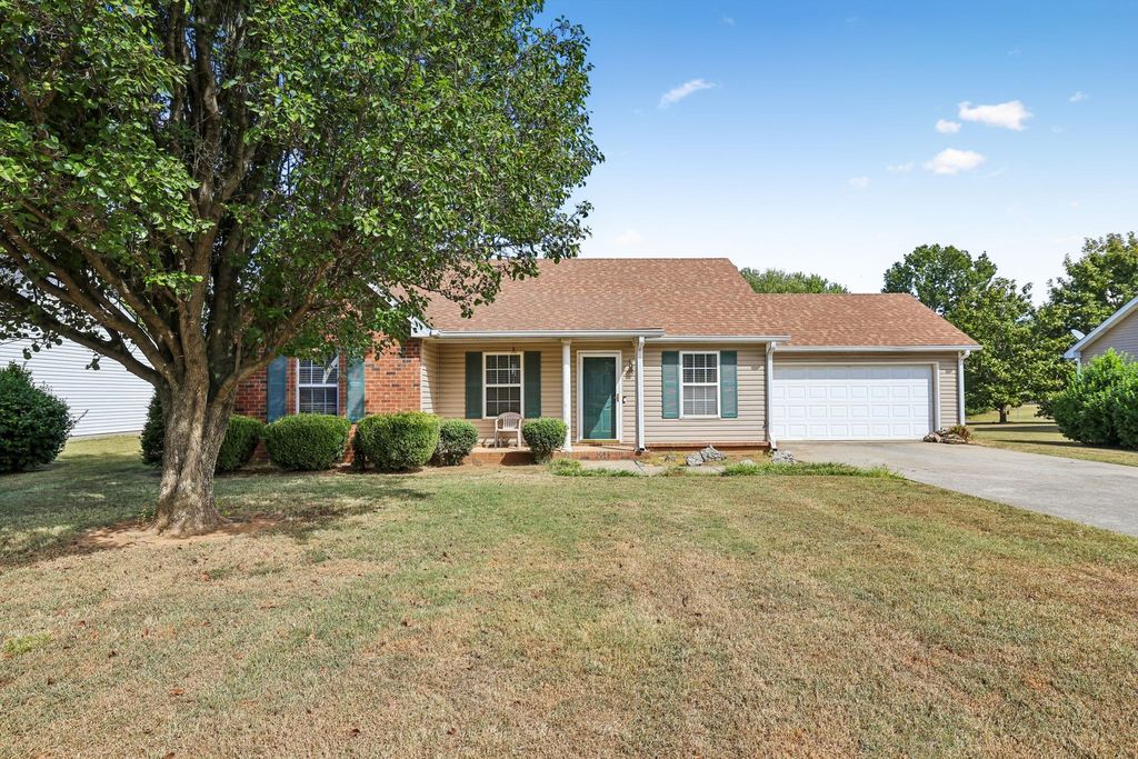 2914 Holsted Dr, Murfreesboro