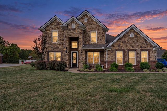 804 Topaz Dr, Murfreesboro