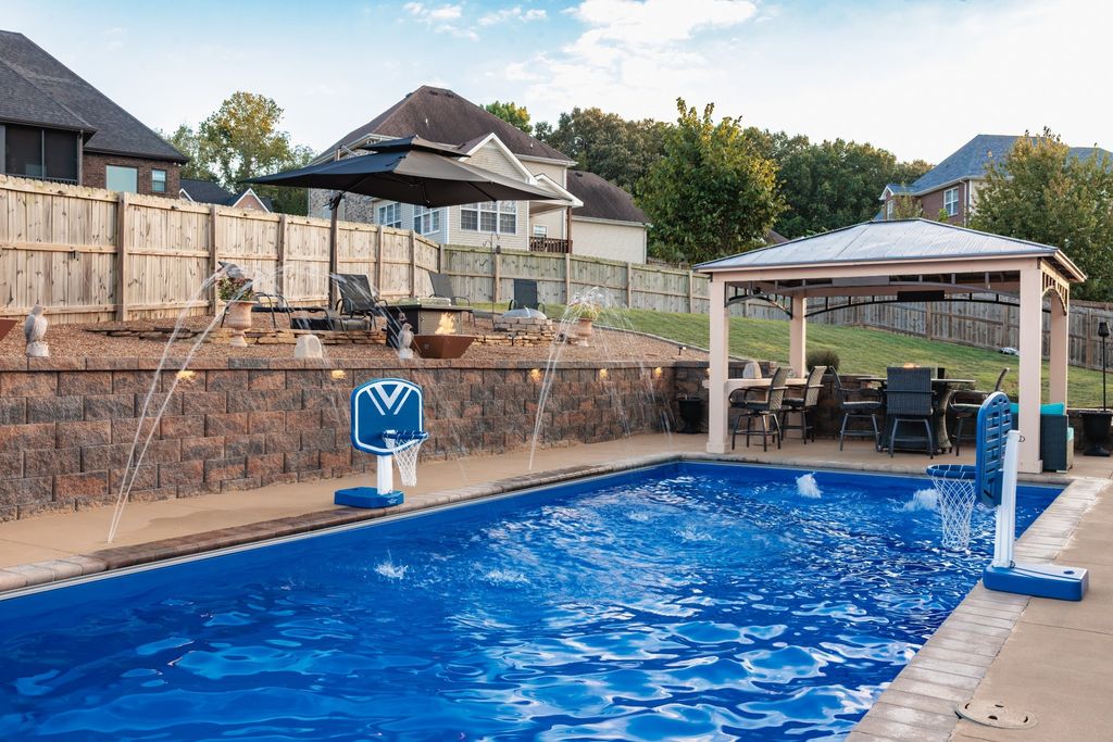 935 Spring Terrace Ct, Clarksville