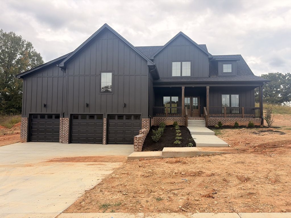 1381 Rooster Ridge Rd, Pleasant View