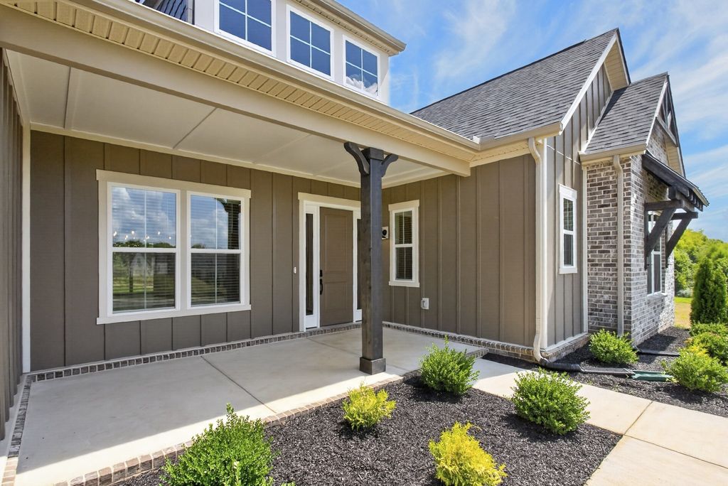 1924 Harmony Road, Spring Hill