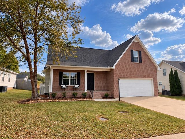 1415 Rt Johnson Dr, Murfreesboro