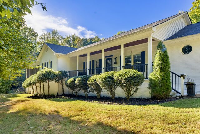 1395 Roy Sellers Rd, Columbia