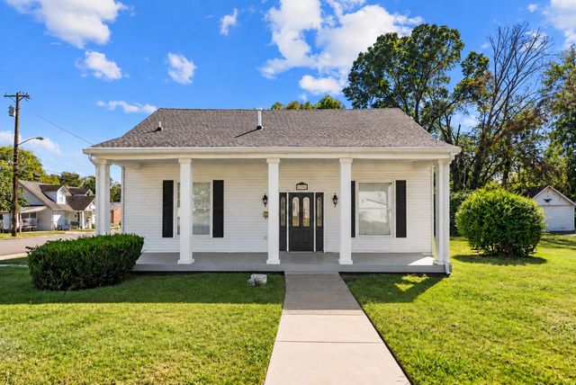556 E Vine St, Murfreesboro