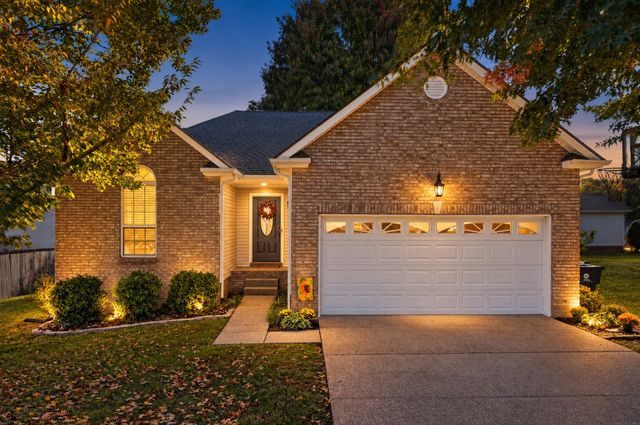 134 Willowleaf Ln, White House