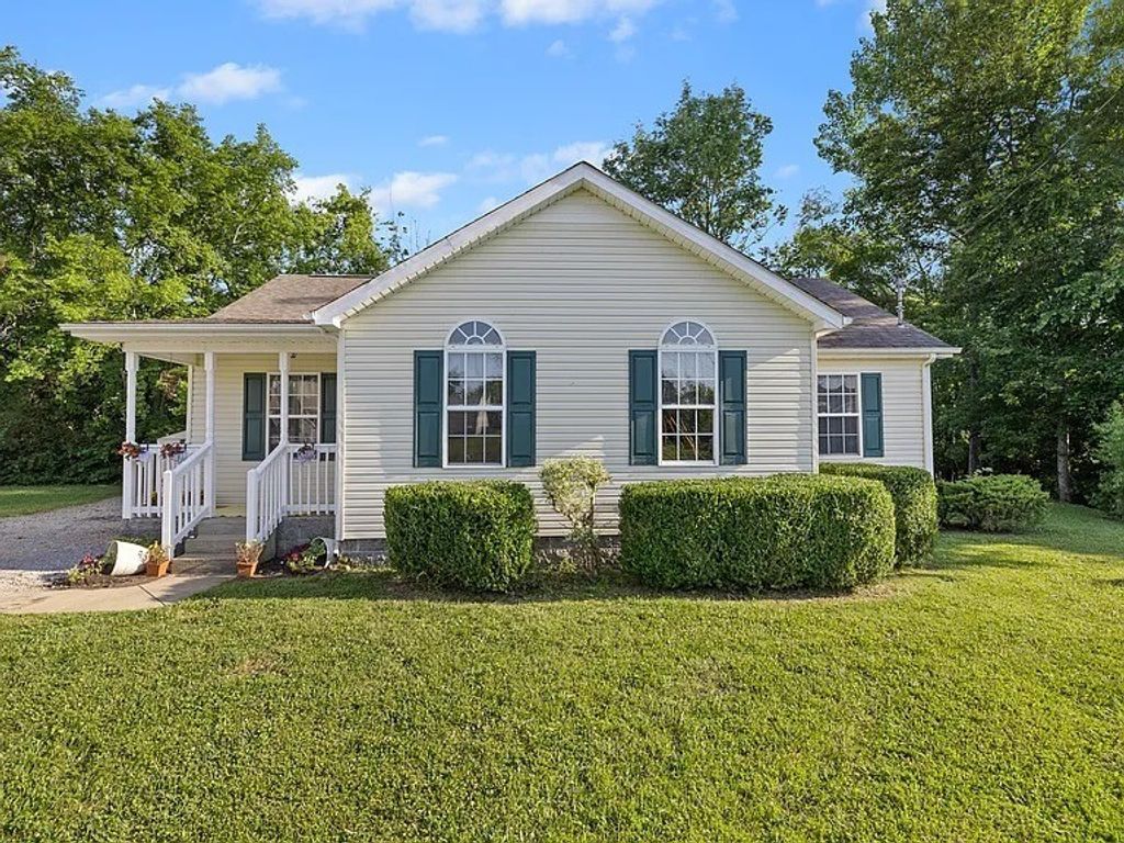 111 Daytona Ln, Shelbyville