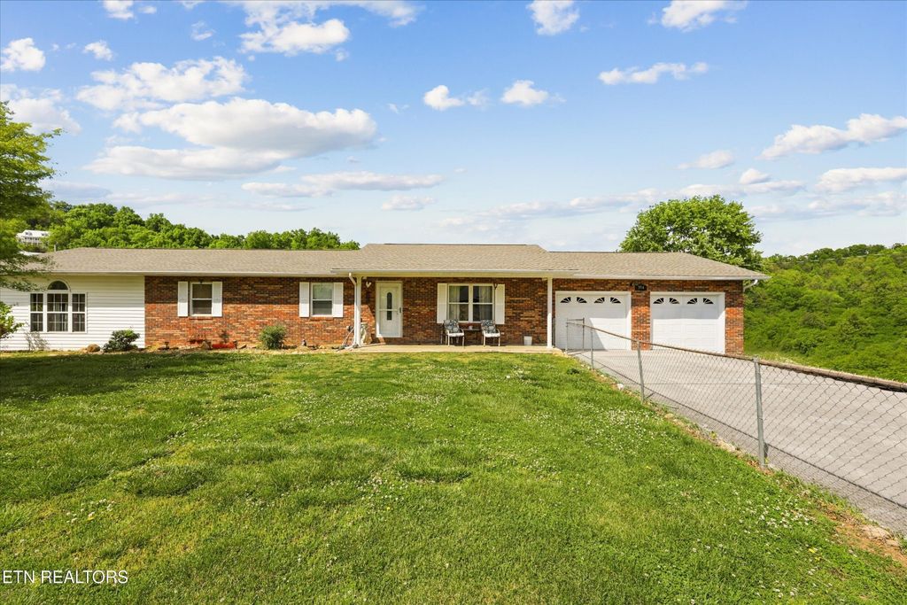 354 Apple Valley Rd, Sevierville