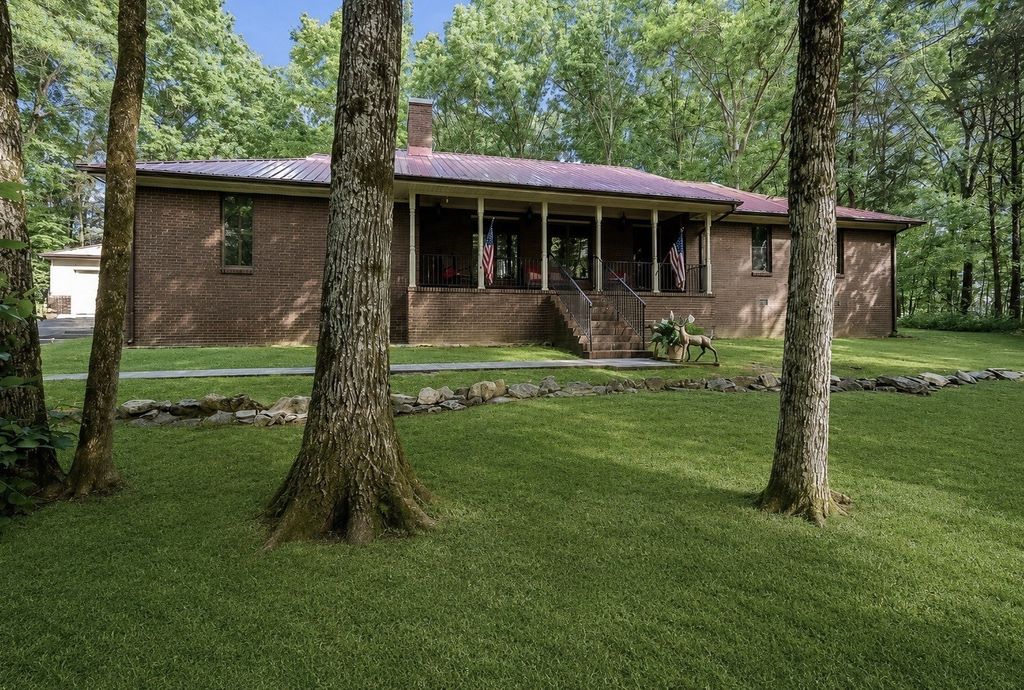 2501 Huntsville Hwy, Fayetteville Property Listing: MLS® #3611126