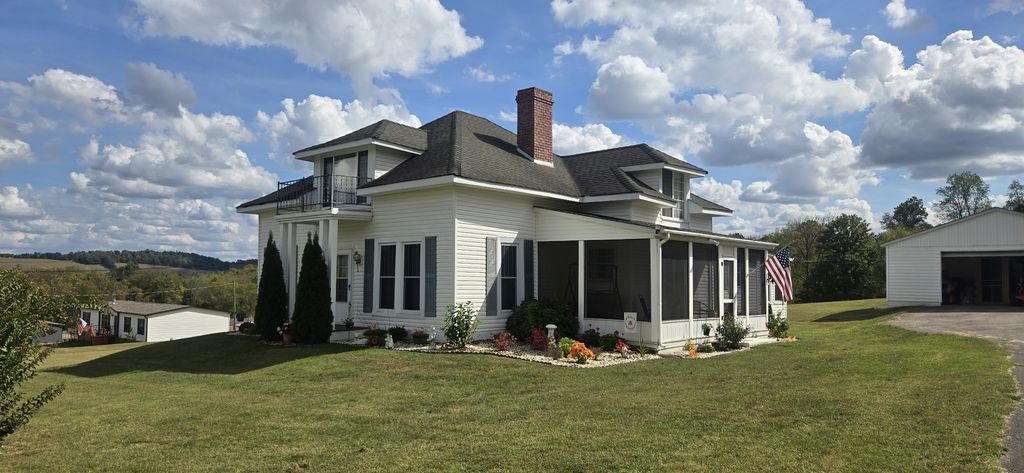 130 Wagoner Hill Rd, Fayetteville