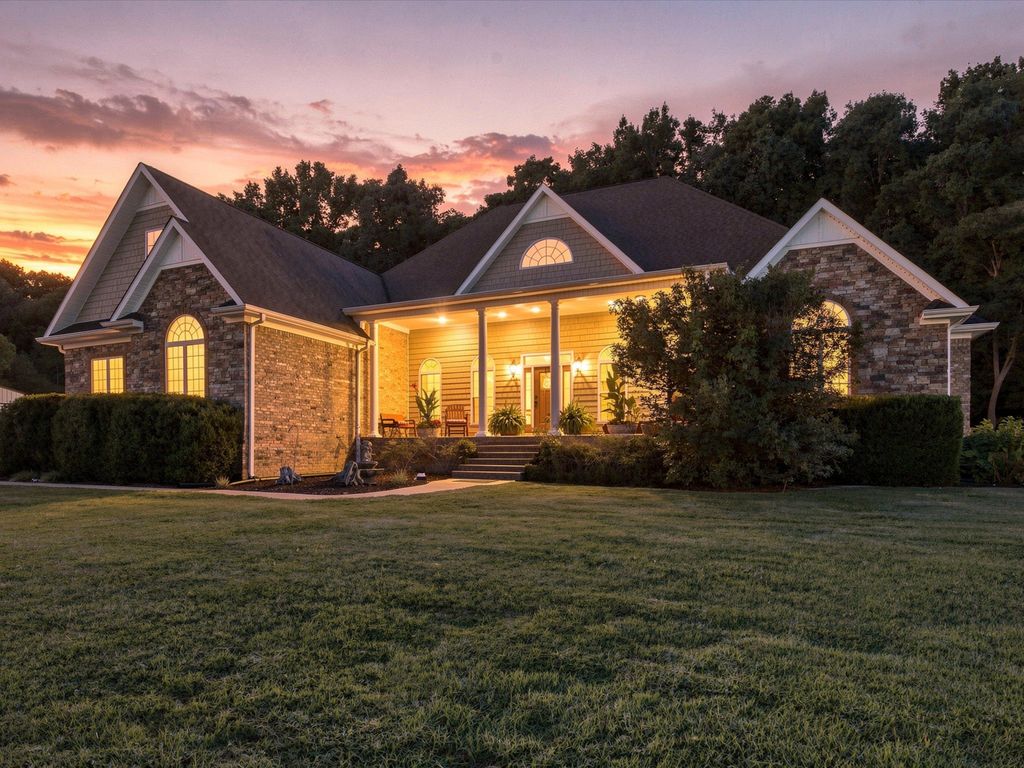 600 Bates Hollow Rd E, Prospect