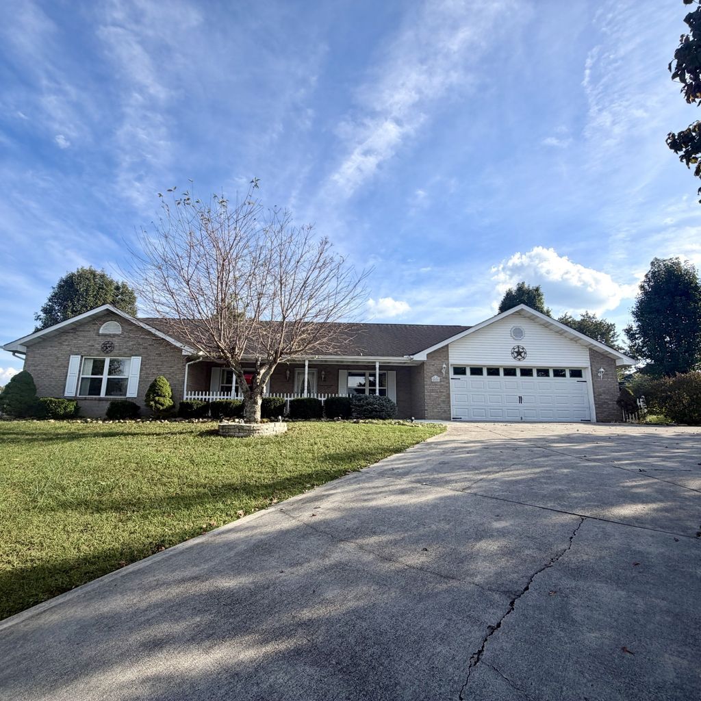 2526 Goingback Cir, Sevierville