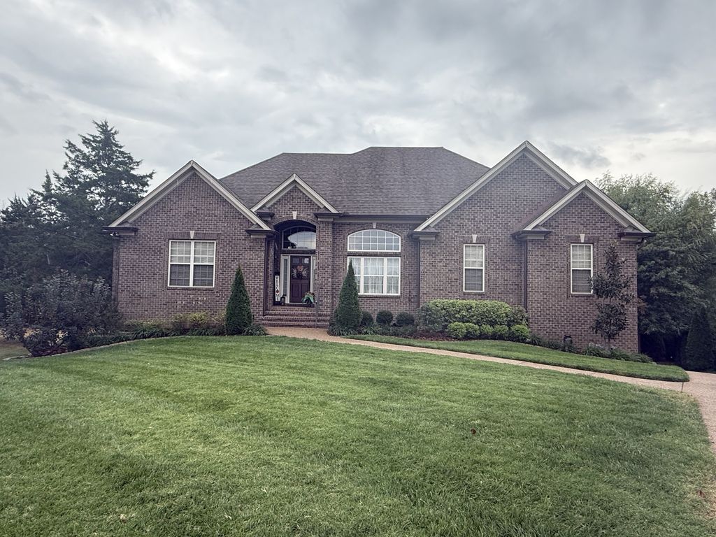 114 Sagamore Trce, Hendersonville