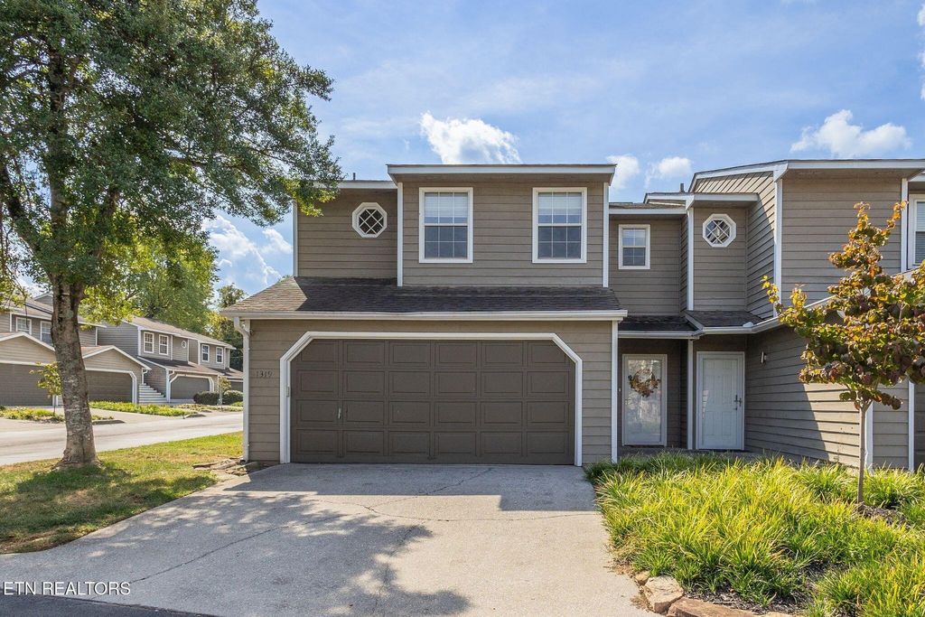 1319 Covington Drive, Knoxville