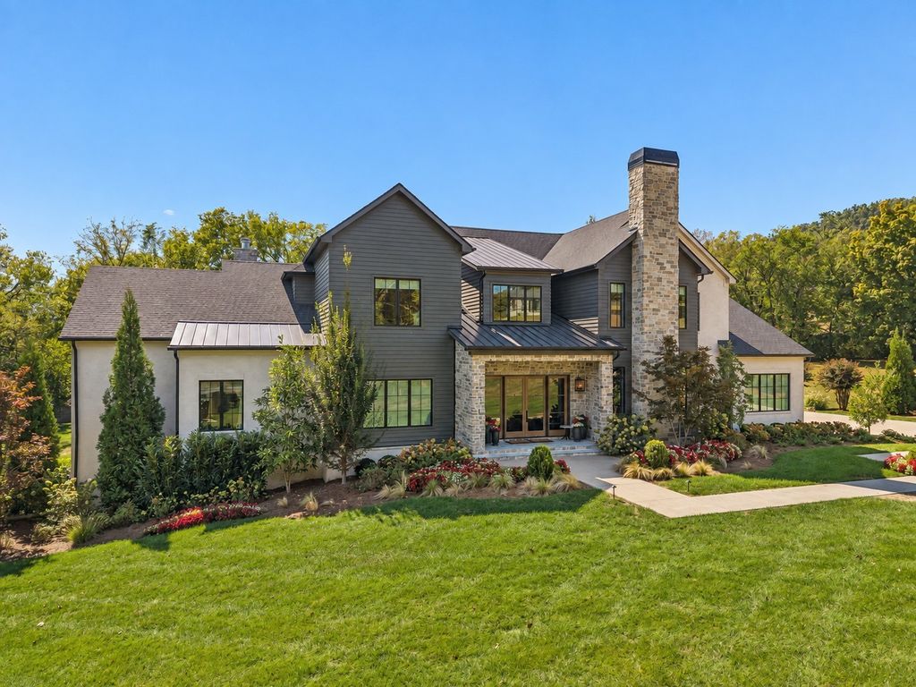 809 Brentview Dr, Nashville