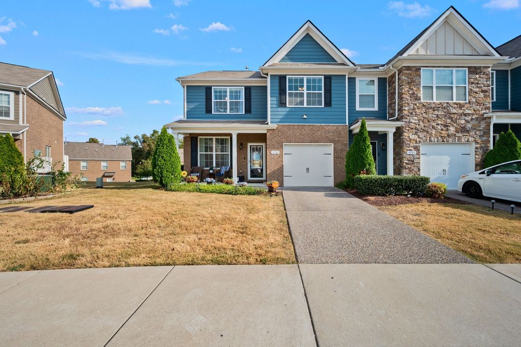 3721 Timber Bark Ct, Smyrna
