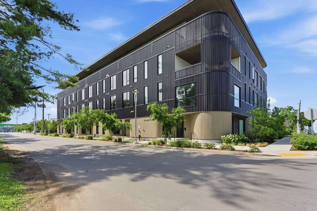 500 Merritt Ave 203, Nashville