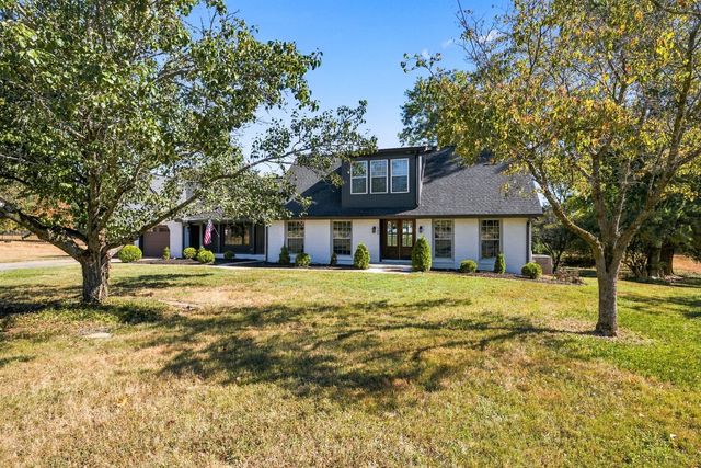 203 Cheviot Ct, Hendersonville