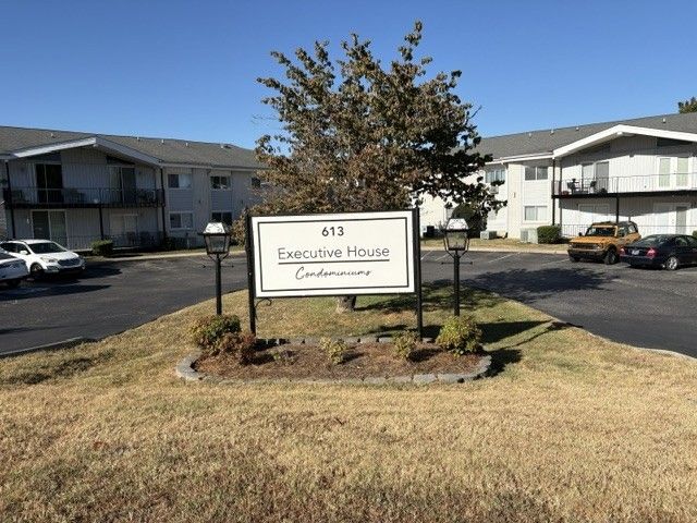 613 Hillsboro Rd C15, Franklin