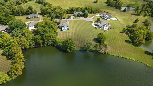 1020 Shimmering Way, Gallatin