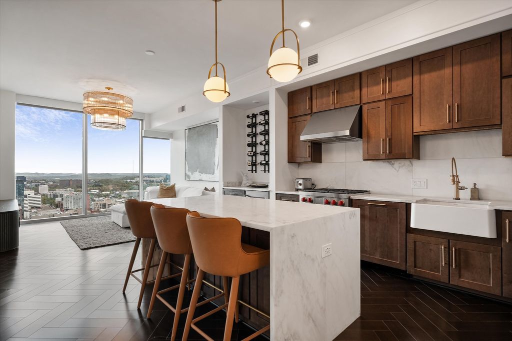 1616 West End Ave 2910, Nashville