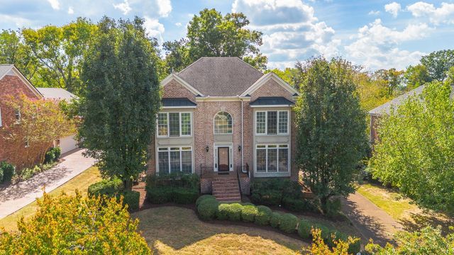 9472 Highwood Hill Rd, Brentwood