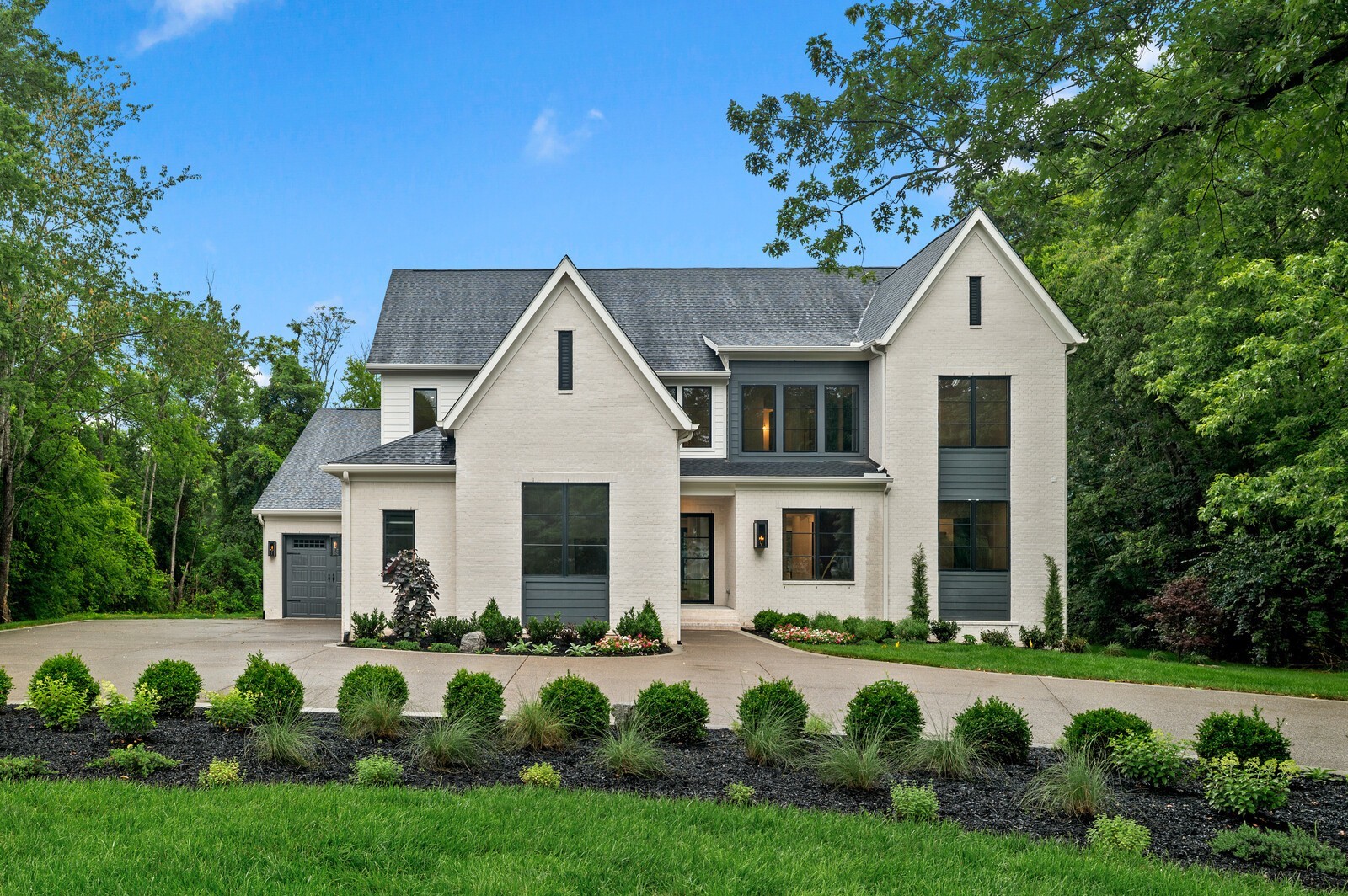 Home for sale in 7283 Ruzek Ct Fairview, TN