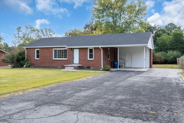 610 Henley St, Manchester
