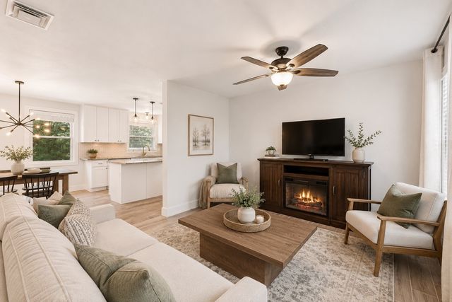 338 Lynn Dr, Nashville