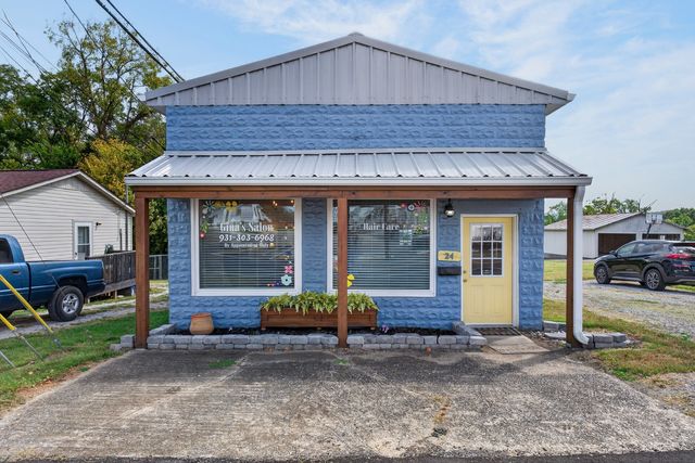 24 N Spring St, Sparta