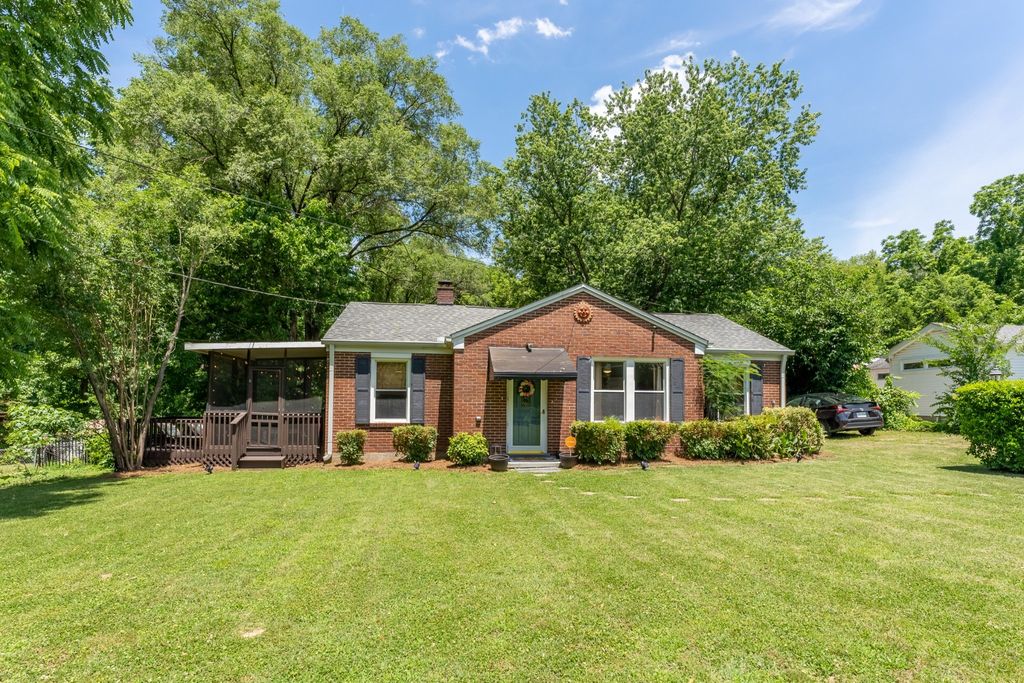 733 Greymont Dr, Nashville