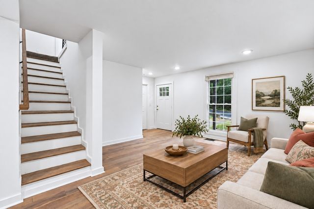 25 Lawn St, Clarksville
