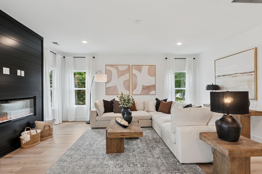913 Watercourse Court, Nashville
