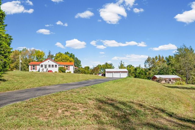 4245 Tarsus Rd, Palmyra