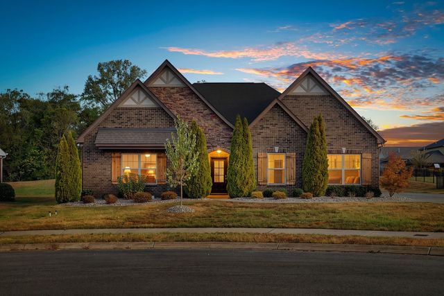 206 Brixham Ct, Gallatin