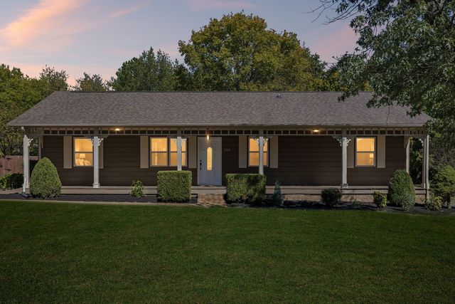106 Brooklawn Dr, White House