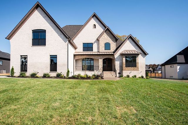884 Harrisburg Ln, Mount Juliet