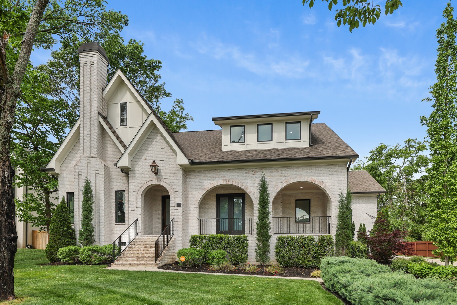 Photo for MLS 3615460 in 4427 Lealand Ln Nashville, TN - 37204