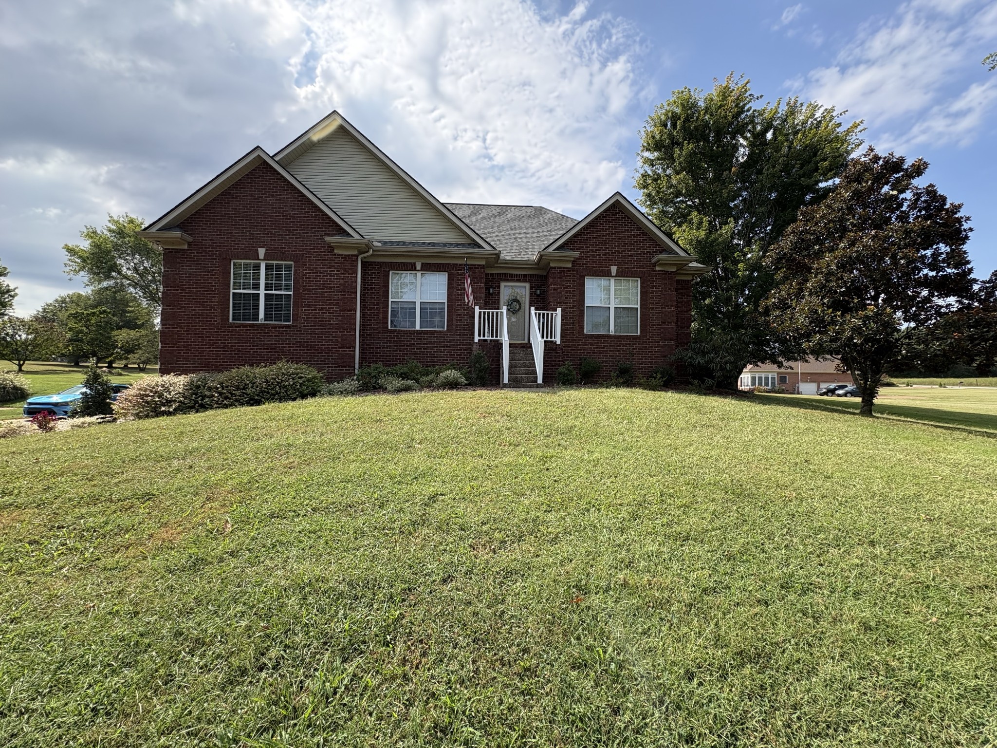 Home for sale in 54 Bradshaw Rd Lebanon, TN