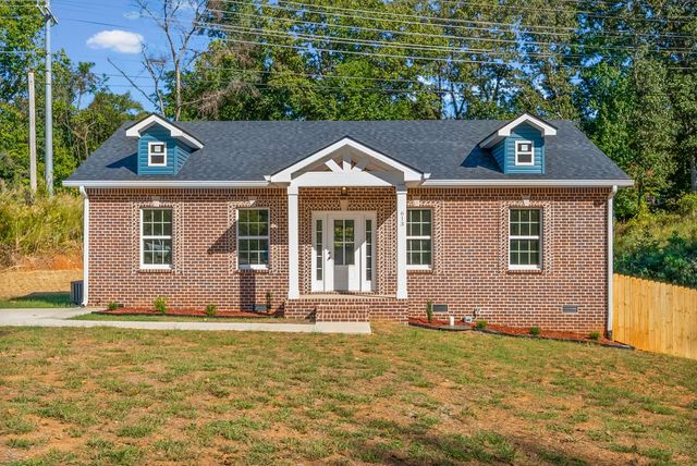 613 Hill Rd, Clarksville