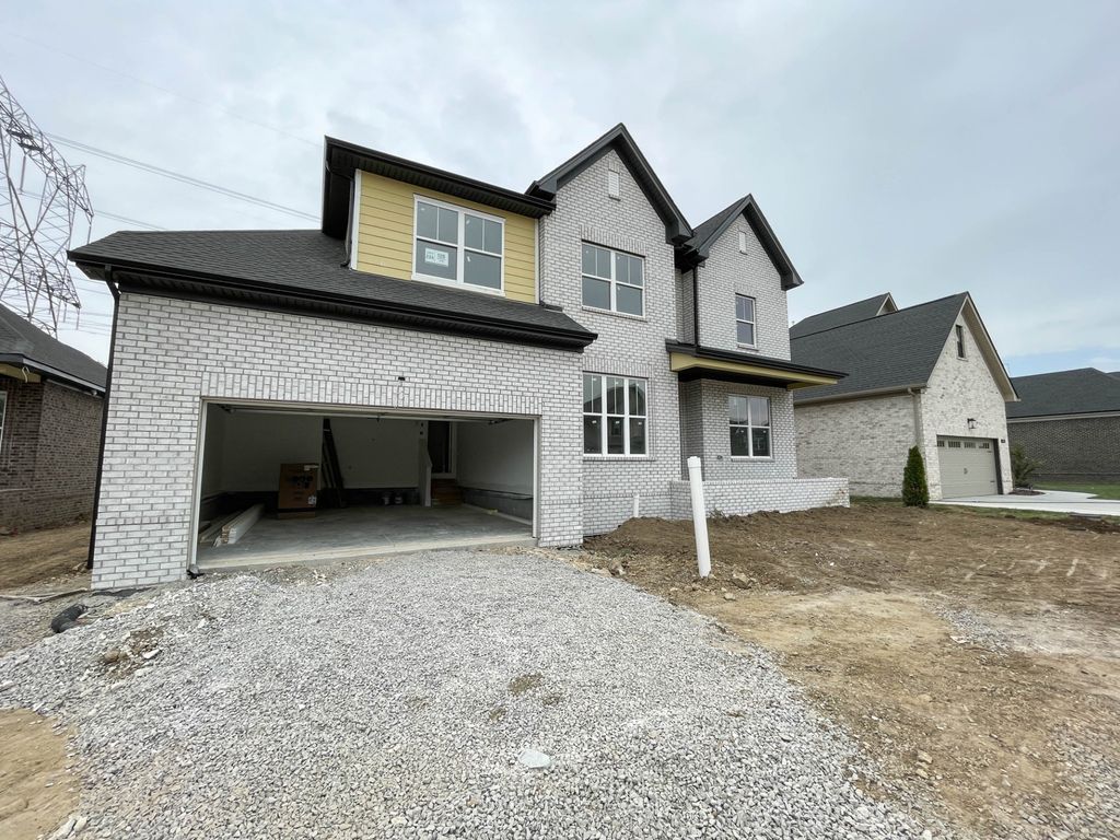 120 Hayden Ln, Gallatin