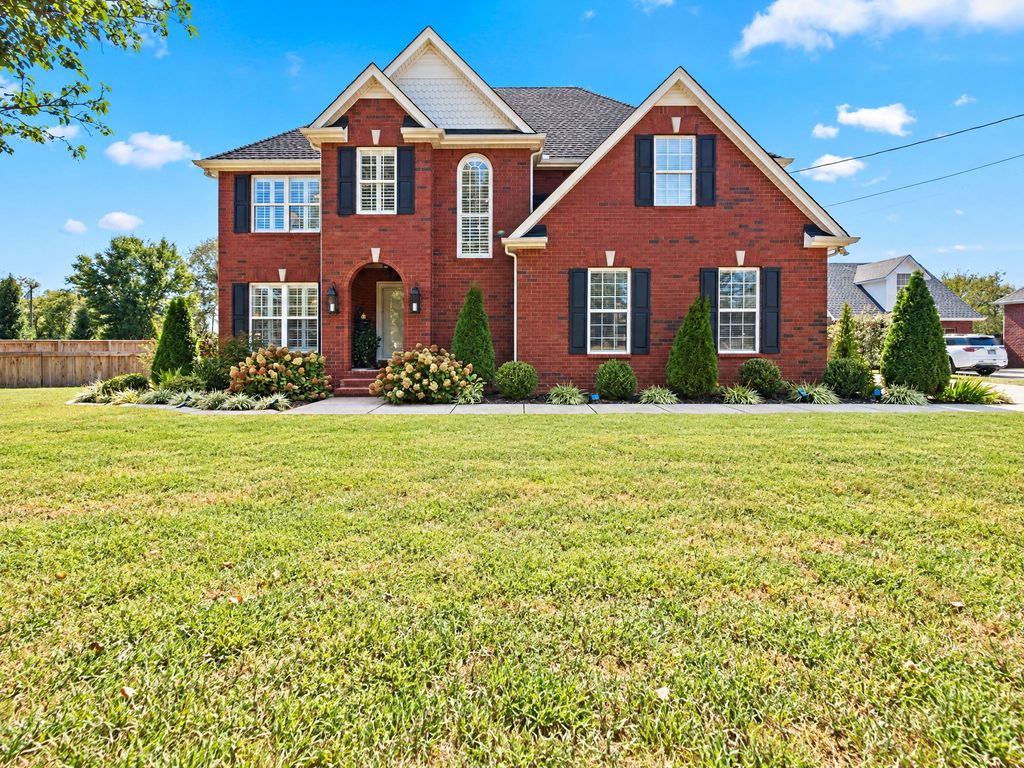 107 Barvas Ln, Lascassas