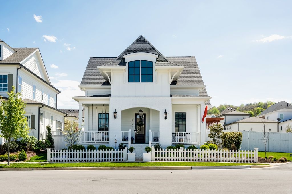 2079 Erwin St, Franklin
