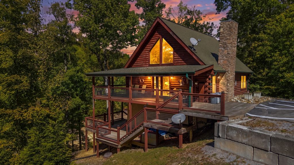 118 Daryl Way, Sevierville