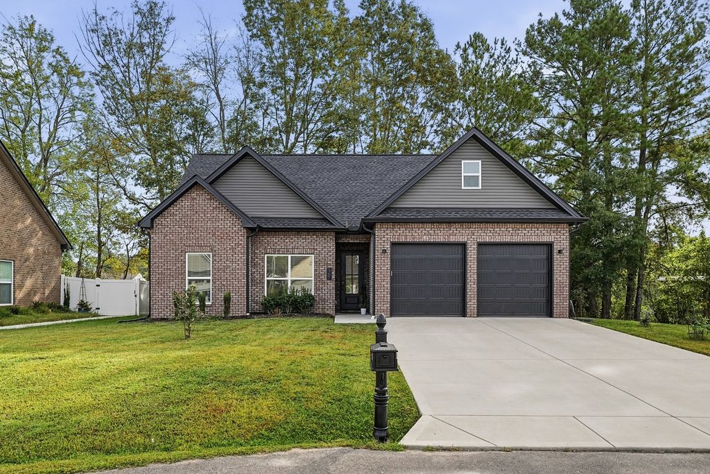 187 Beckam Way, Smithville