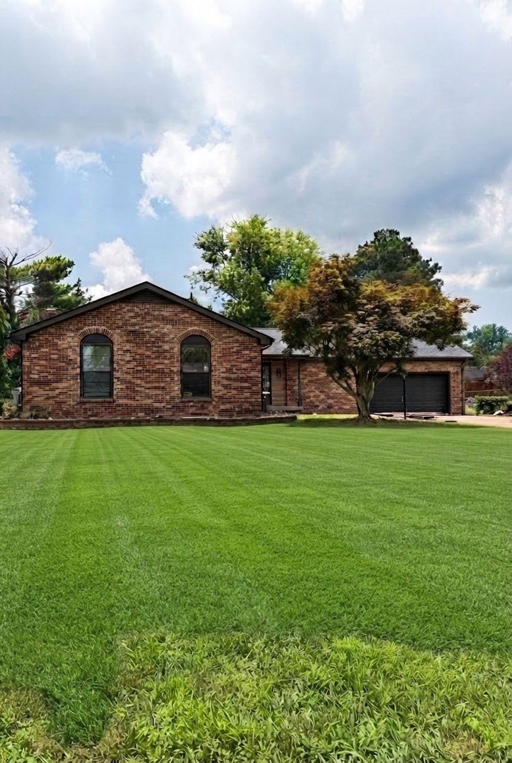 334 Kimbrough Rd, Clarksville